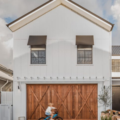 custom.garagre.door.barn